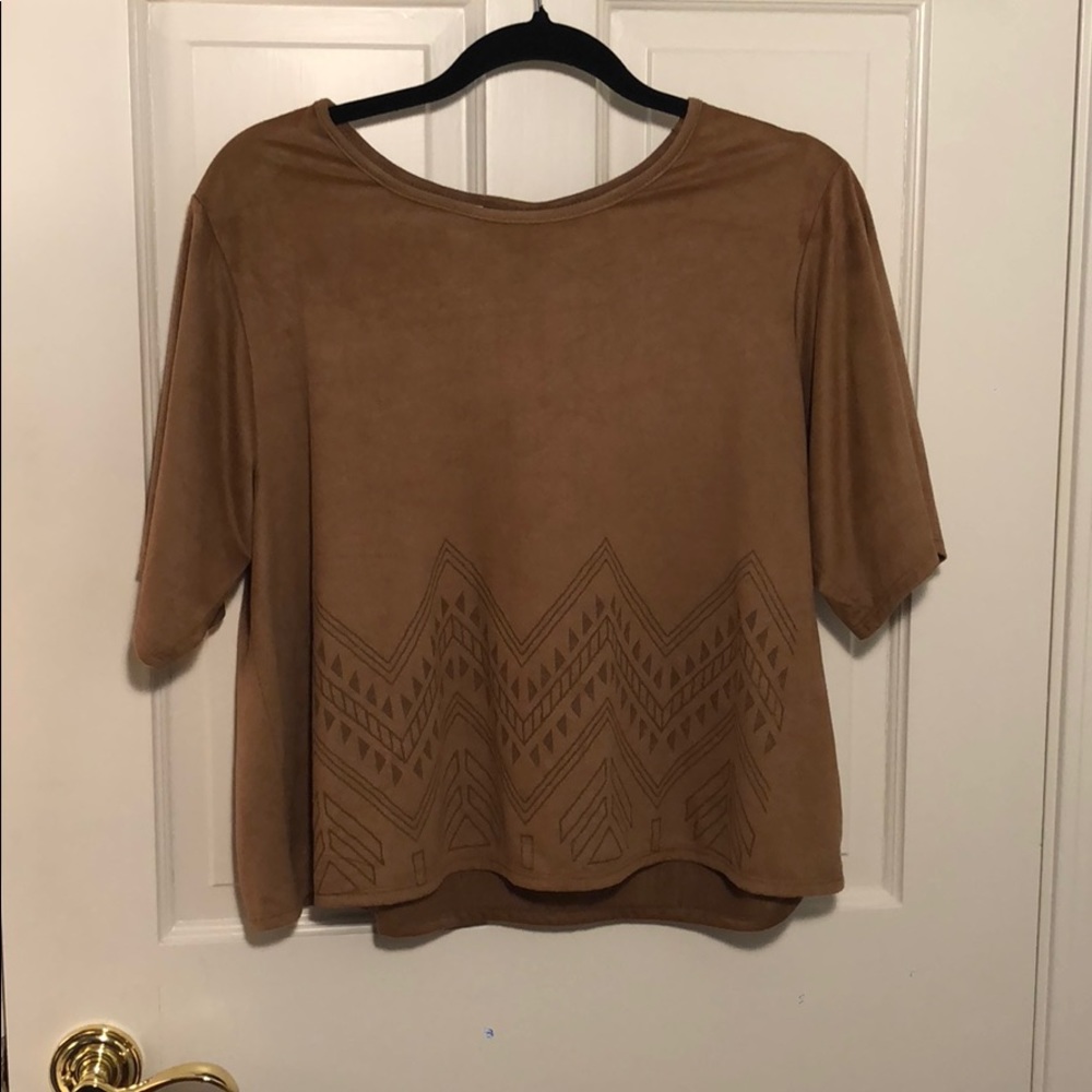 NWT Sun & Shadow short sleeve top